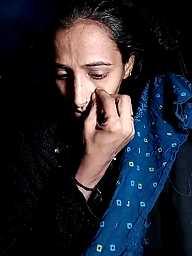 Snapshot of Pinki_thakur_1 chatting on 29, 10, 2025 Pinki thakur 1 online show from 29, 10, 2025