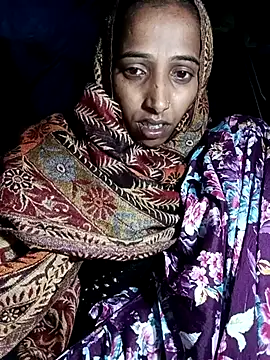 Snapshot of Pinki_thakur_1 chatting on 31, 10, 2025 Pinki thakur 1 online show from 31, 10, 2025