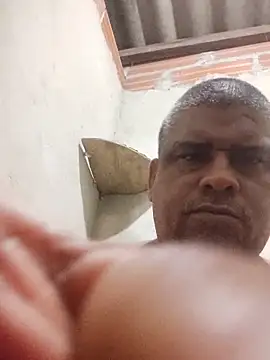 Snapshot of Fonseca_sexy chatting on 15, 11, 2025 Fonseca sexy online show from 15, 11, 2025