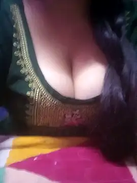 Snapshot of TINASONI chatting on 29, 4, 2026 TINASONI online show from 29, 4, 2026