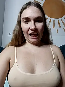 KisaVixen online show from 8, 11, 2025