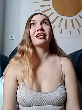 Snapshot of KisaVixen chatting on 7, 1, 2026 KisaVixen online show from 7, 1, 2026