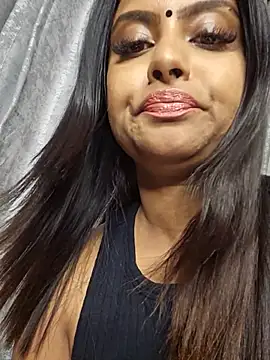 Indian GlowingMiax online show from 18, 2, 2026