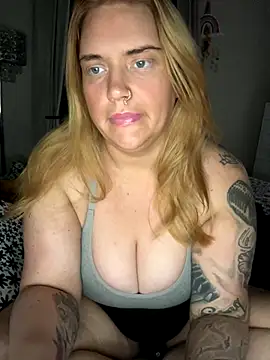 Snapshot of MysteriousMylaX chatting on 30, 10, 2025 MysteriousMylaX online show from 30, 10, 2025