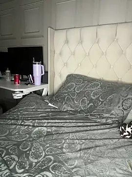 Snapshot of MysteriousMylaX chatting on 16, 12, 2025 MysteriousMylaX online show from 16, 12, 2025