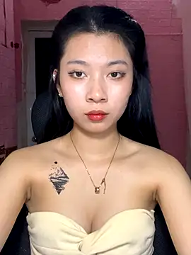 Snapshot of Phthao chatting on 7, 11, 2025 Phthao online show from 7, 11, 2025