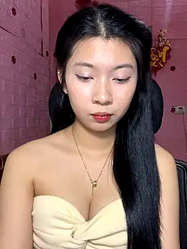 Snapshot of Phthao chatting on 11, 11, 2025 Phthao online show from 11, 11, 2025