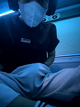 Snapshot of linh21107 chatting on 10, 11, 2025 linh21107 online show from 10, 11, 2025