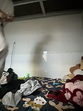 Snapshot of linh21107 chatting on 24, 11, 2025 linh21107 online show from 24, 11, 2025