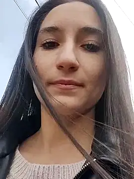 CarolinaBlair online show from 13, 4, 2026