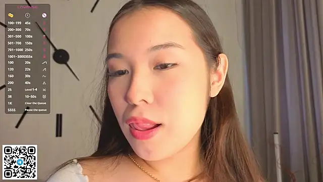 Snapshot of AlberthaEscue chatting on 20, 10, 2025 AlberthaEscue online show from 20, 10, 2025