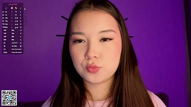 Snapshot of AlberthaEscue chatting on 9, 11, 2025 AlberthaEscue online show from 9, 11, 2025