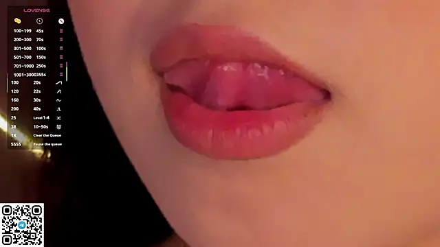 Snapshot of AlberthaEscue chatting on 26, 11, 2025 AlberthaEscue online show from 26, 11, 2025