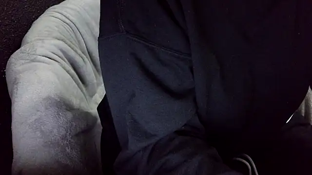 Snapshot of fetishslut4u chatting on 24, 9, 2025 fetishslut4u online show from 24, 9, 2025