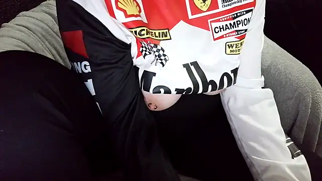 Snapshot of fetishslut4u chatting on 28, 9, 2025 fetishslut4u online show from 28, 9, 2025