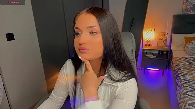 mygoddesshecate online show from 17, 6, 2026