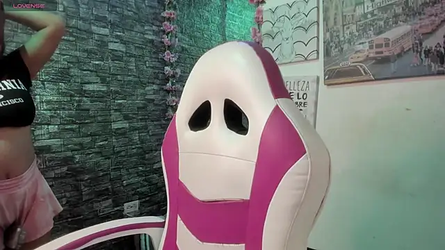 karoll  sex online show from 23, 10, 2025