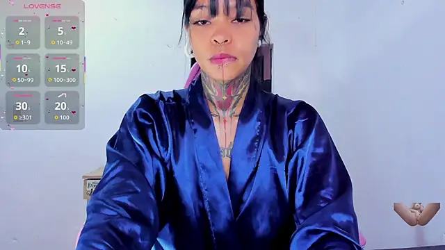 Snapshot of AikoKimura chatting on 15, 10, 2025 AikoKimura online show from 15, 10, 2025