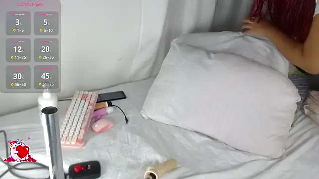 Brianna22  online show from 18, 9, 2025