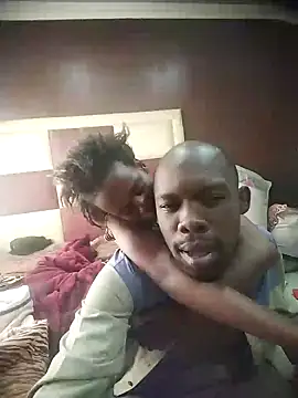 TinnyVsGiant online show from 4, 12, 2025