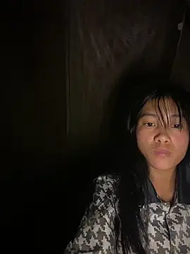 EmLy02 online show from 21, 9, 2025