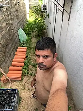 Snapshot of Diabloproducciones chatting on 11, 9, 2025 Diabloproducciones online show from 11, 9, 2025