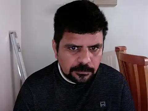 Snapshot of Diabloproducciones chatting on 5, 10, 2025 Diabloproducciones online show from 5, 10, 2025