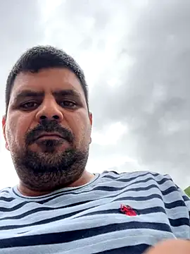 Snapshot of Diabloproducciones chatting on 19, 10, 2025 Diabloproducciones online show from 19, 10, 2025