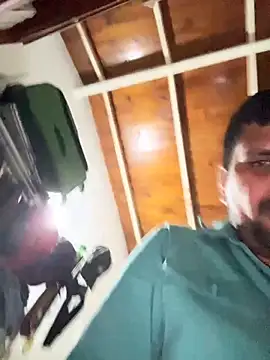 Snapshot of Diabloproducciones chatting on 25, 10, 2025 Diabloproducciones online show from 25, 10, 2025