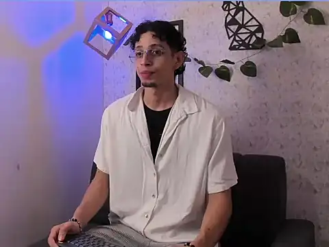 nicolai drake online show from 15, 10, 2025