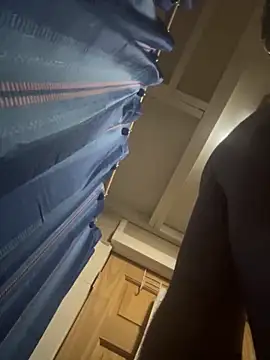 kev0n2389 online show from 15, 10, 2025