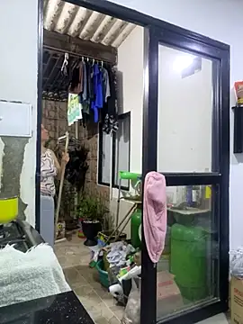 Nina vallon online show from 10, 9, 2025