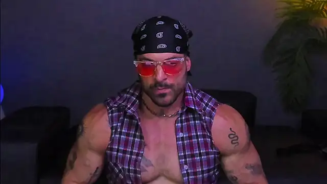 dennis cox1 online show from 24, 11, 2025