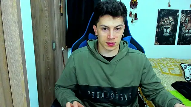 Snapshot of javiersexymann chatting on 5, 1, 2025 javiersexymann online show from 5, 1, 2025