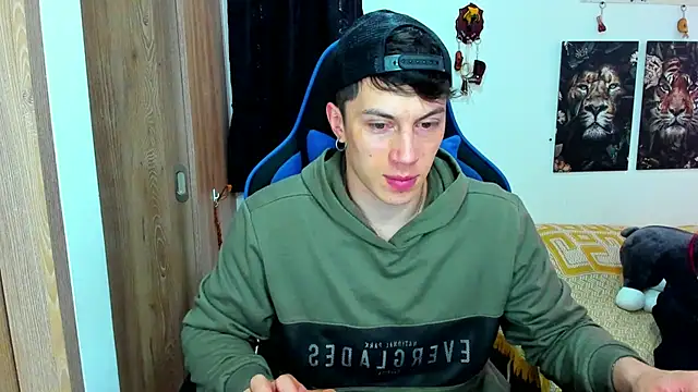 Snapshot of javiersexymann chatting on 13, 1, 2025 javiersexymann online show from 13, 1, 2025