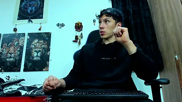 Snapshot of javiersexymann chatting on 5, 3, 2025 javiersexymann online show from 5, 3, 2025