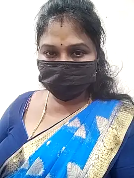 Snapshot of chaitara-reddy chatting on 24, 10, 2025 chaitara-reddy online show from 24, 10, 2025