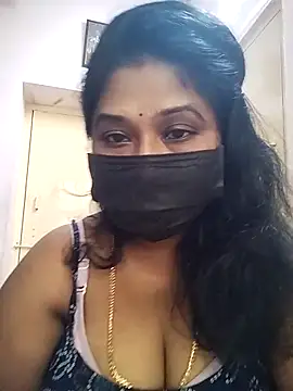 Snapshot of chaitara-reddy chatting on 19, 11, 2025 chaitara-reddy online show from 19, 11, 2025