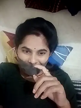 JULEE-740 online show from 28, 10, 2025