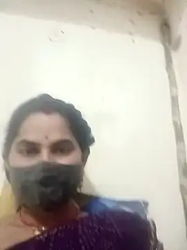 JULEE-740 online show from 6, 11, 2025