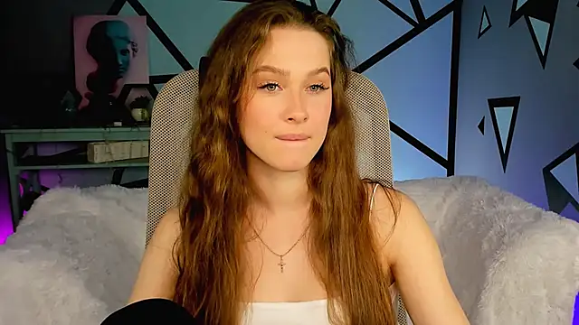 Snapshot of ArielSykes chatting on 7, 10, 2025 ArielSykes online show from 7, 10, 2025