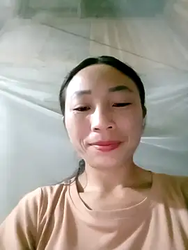 Snapshot of lucybaby00 chatting on 23, 10, 2025 lucybaby00 online show from 23, 10, 2025