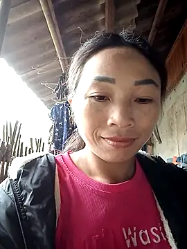 Snapshot of lucybaby00 chatting on 1, 11, 2025 lucybaby00 online show from 1, 11, 2025