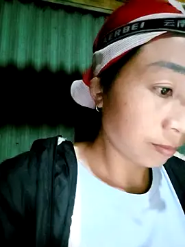 Snapshot of lucybaby00 chatting on 1, 11, 2025 lucybaby00 online show from 1, 11, 2025