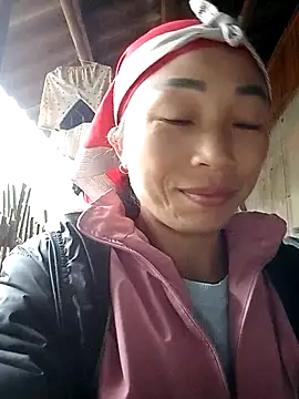 Snapshot of lucybaby00 chatting on 2, 11, 2025 lucybaby00 online show from 2, 11, 2025