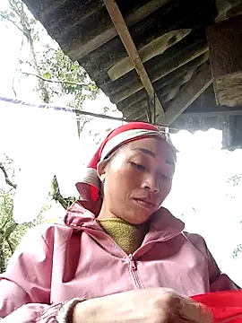 Snapshot of lucybaby00 chatting on 20, 11, 2025 lucybaby00 online show from 20, 11, 2025