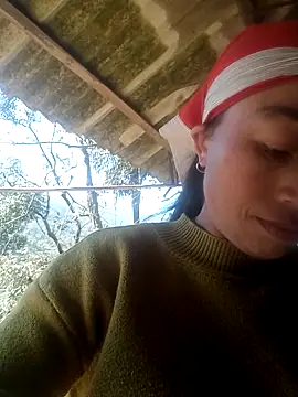 Snapshot of lucybaby00 chatting on 30, 11, 2025 lucybaby00 online show from 30, 11, 2025