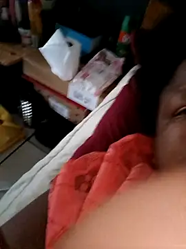 BustyImmi online show from 12, 2, 2026