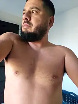 Snapshot of mrdaddy1984 chatting on 2, 3, 2026 mrdaddy1984 online show from 2, 3, 2026