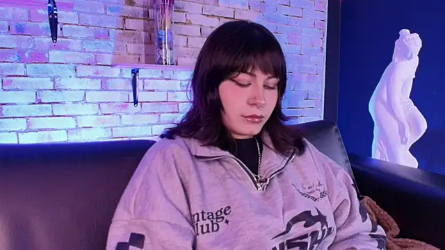 kitty malach online show from 18, 2, 2026